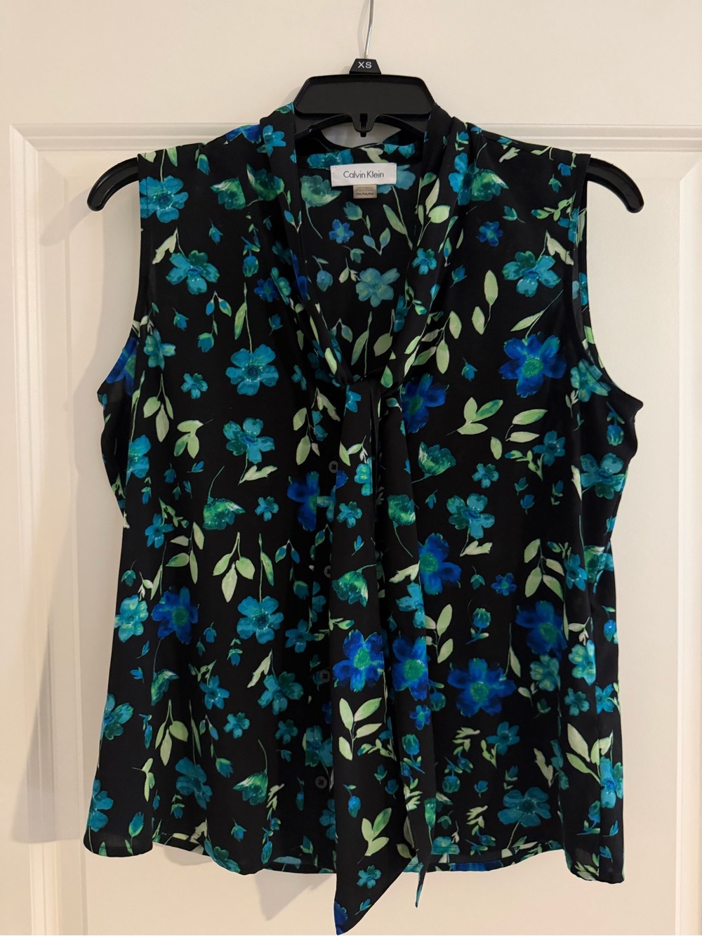 Calvin Klein Black Sleeveless Tie-Neck Blouse with Teal & Blue Floral